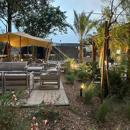 Hotel Le Relais Des Brasseurs - Aubagne