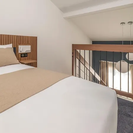 Hotel The Originals Relais D’aubagne