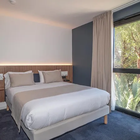 Hotel The Originals Relais D’aubagne 3*